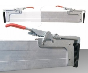 pachet 2 bara orizontala fixare marfa aluminiu 2.4m-2.7m pachet 2 bara orizontala fixare marfa aluminiu 2.4m-2.7m